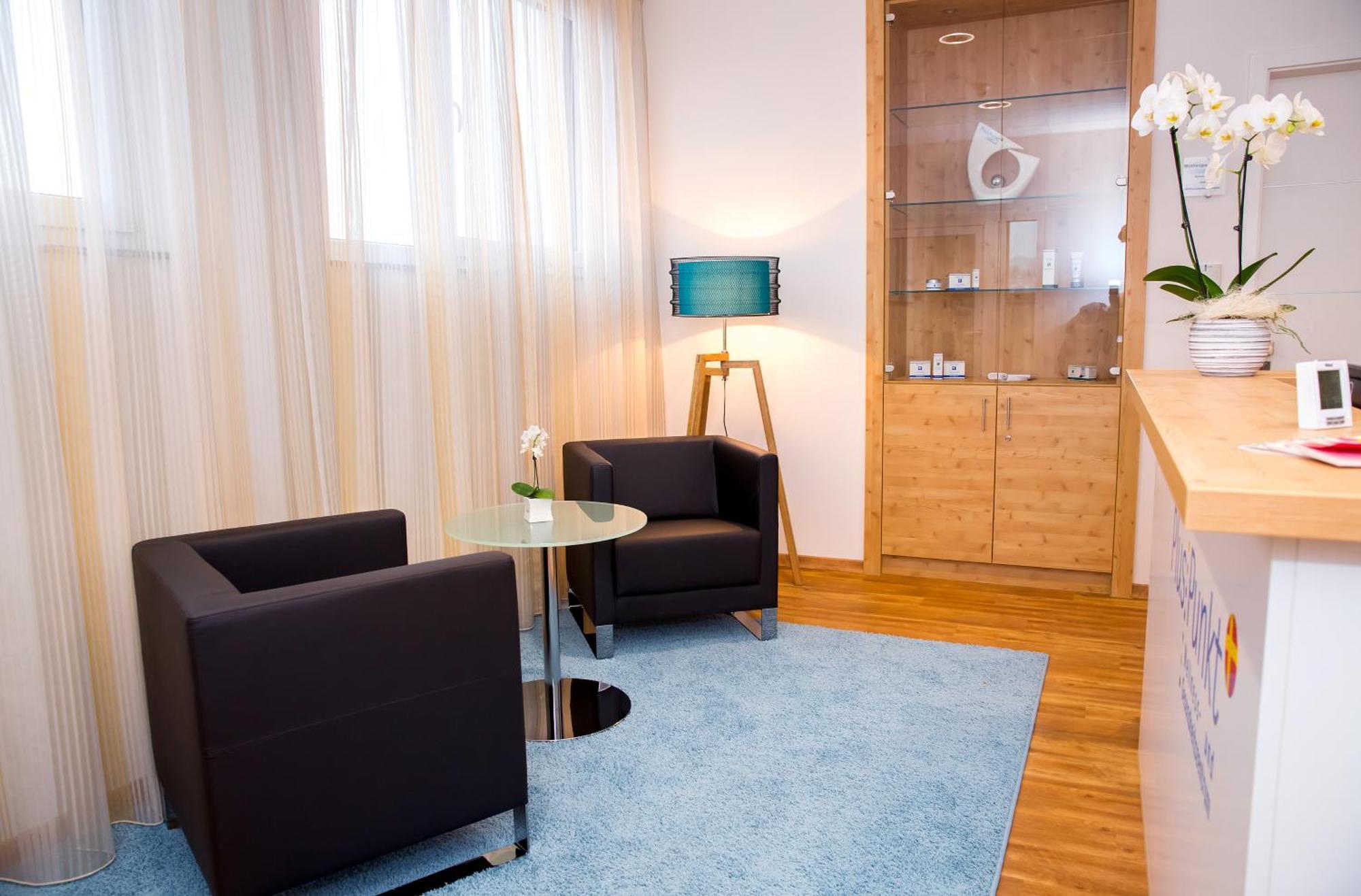 Plus Punkt Private Spa Weingarten  Εξωτερικό φωτογραφία